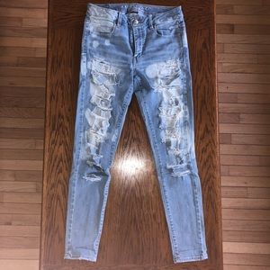 American Eagle High Waisted Jeans